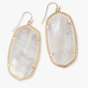 Kendra scott drop earrings